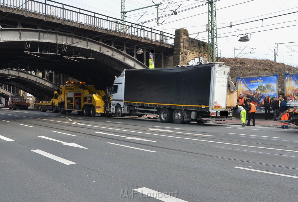 LKW Bruecke Koeln Deutz Opladenestr Deutz Muelheimerstr P177.JPG - Miklos Laubert